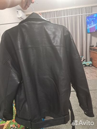 Куртка кожаная женская