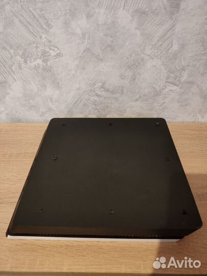 PlayStation 4 slim 500gb