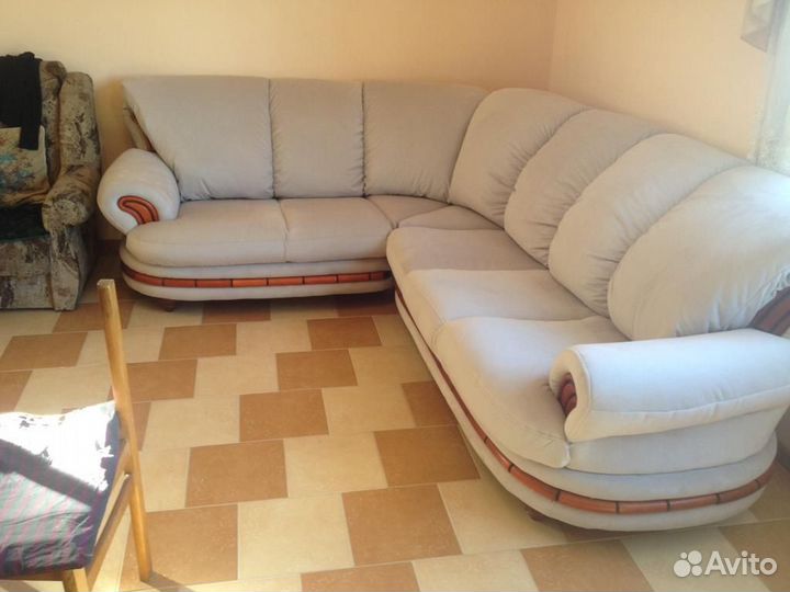 Перетяжка мягкой мебели