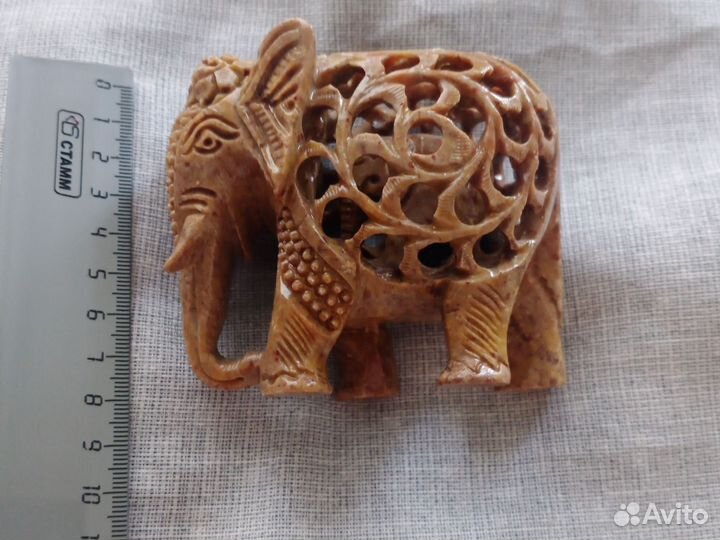 Статуэтка слон