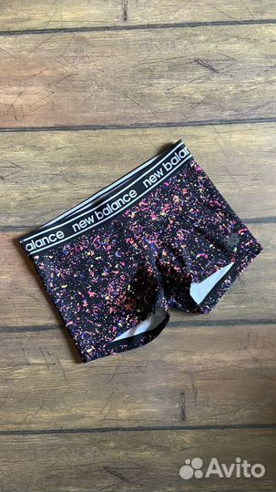 Шорты New Balance эластичные