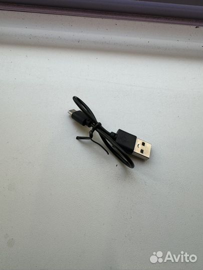 Беспроводные наушники whp47