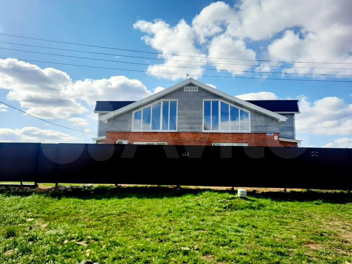 Дом 323 м² на участке 24 сот.