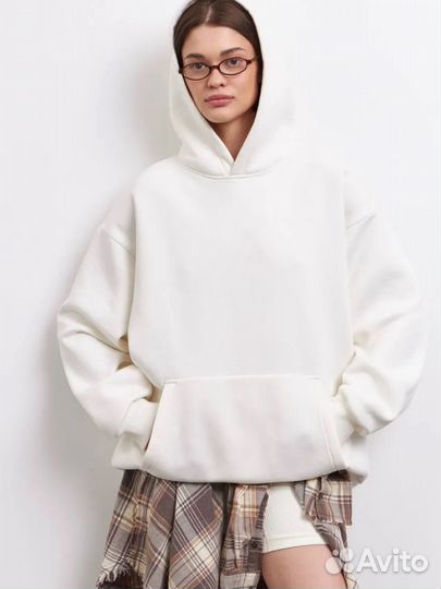 Худи женское белое
