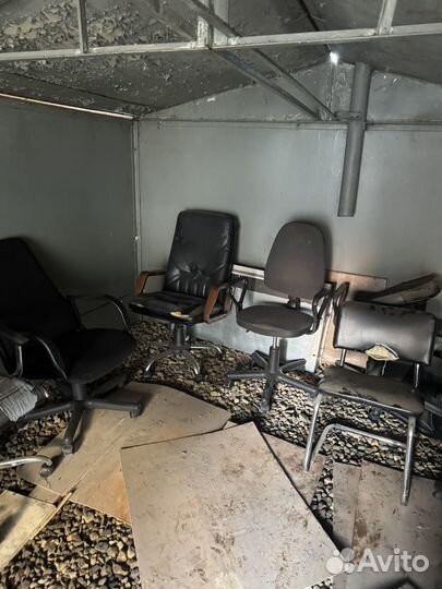 Офисные кресла