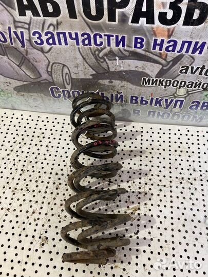 Пружина задняя Volkswagen Golf