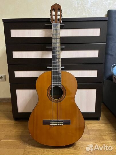 Гитара Yamaha c40