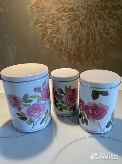 Банки для сыпучих продуктов IKEA (только цветные)