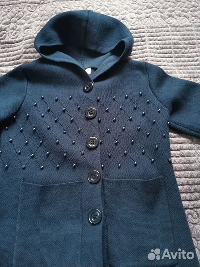 Продаётся школьная форма:Юбка. Блузка. Кардиган