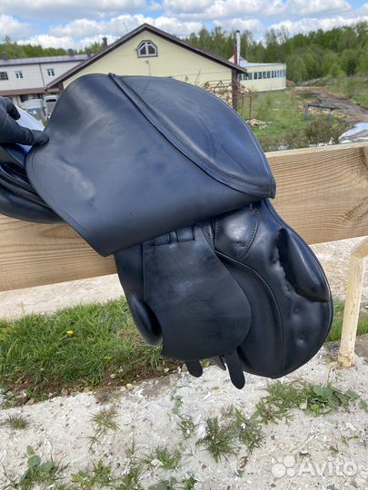 Конкурное седло