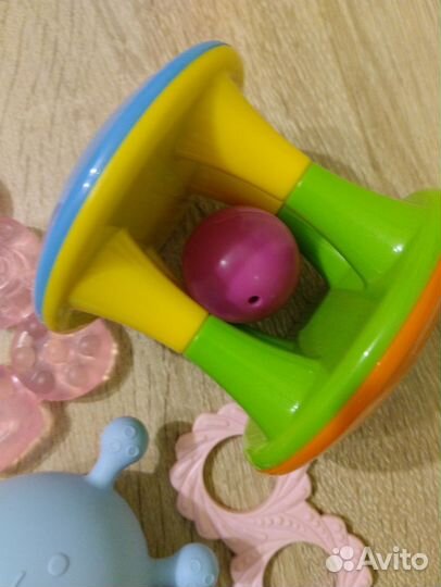 Игрушки погремушки