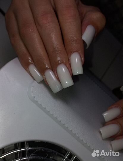 Наращивание ногтей на дому