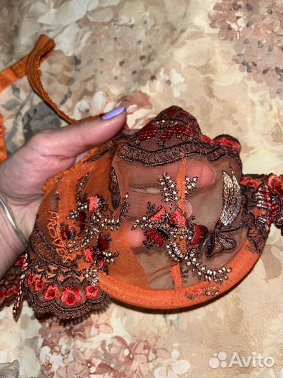 Бюстгалтер 75В новый