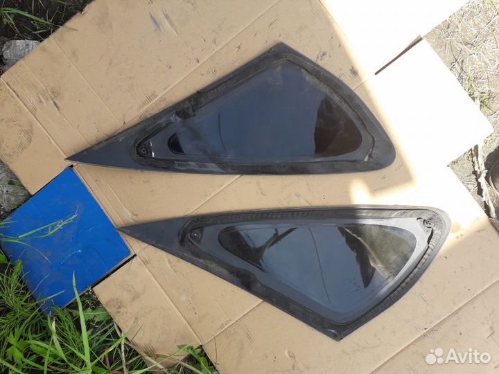 Заднее стекло для Ford Focus II седан