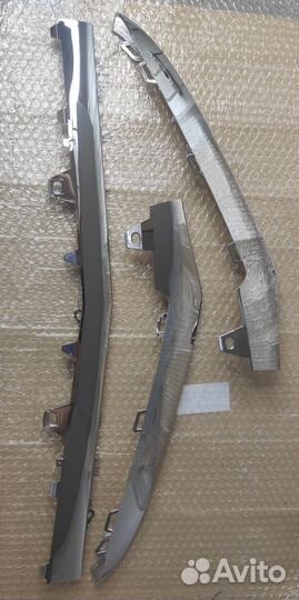 Спойлер бампера хром w212