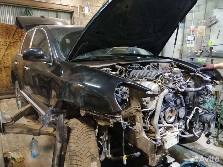 Porsche Cayenne Turbo, 2005