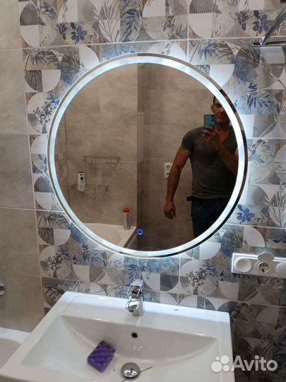 Зеркало с подсветкой