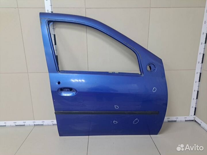 Дверь передняя правая Renault Logan
