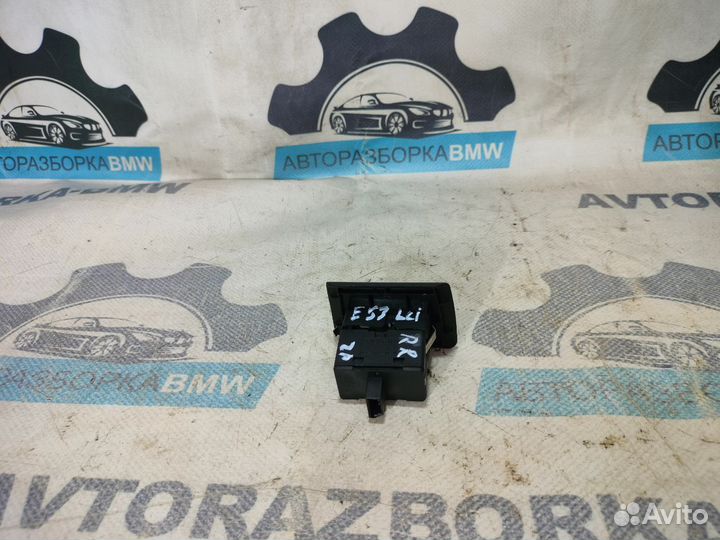 Кнопка стеклоподъемника задняя правая BMW X5 E53 L