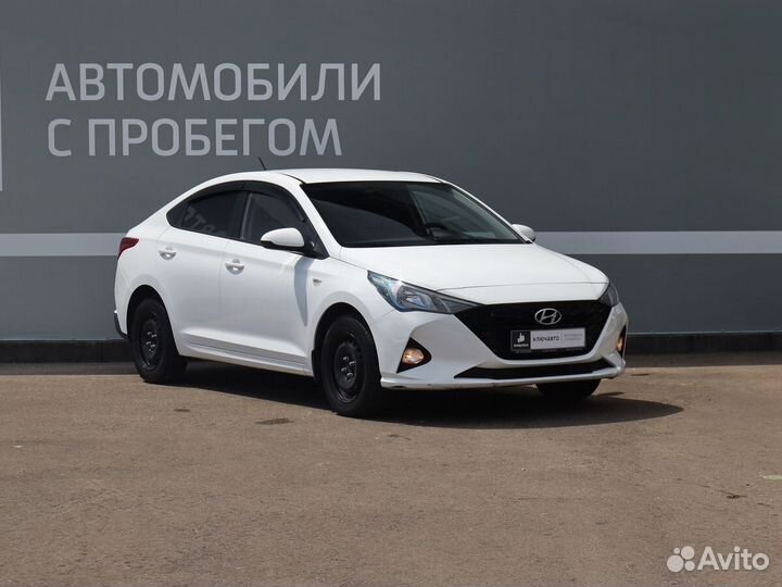 Hyundai Solaris 1.6 AT, 2022, 111 800 км