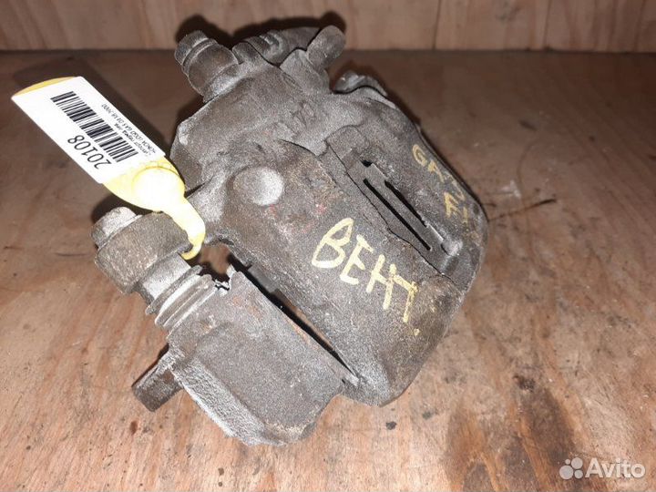 Суппорт передний левый Honda Logo GA3 D13B 2000