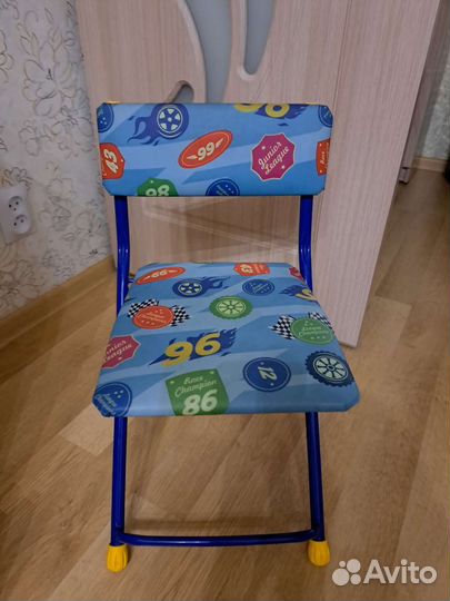 Стул детский