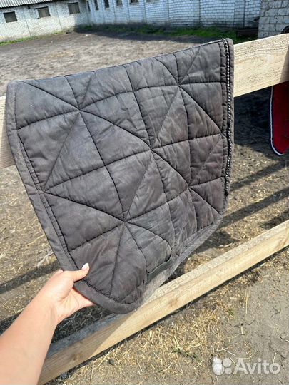 Вальтрапы и мех для лошади