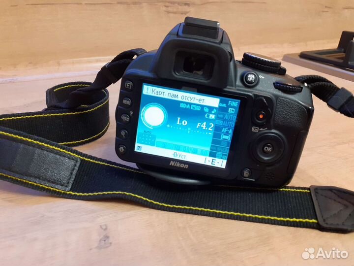 Зеркальный фотоаппарат Nikon d3100