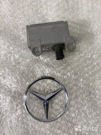 Датчик ускорения Мерседес w203 w163