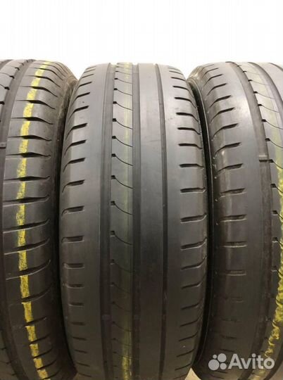 Goodyear EfficientGrip 195/60 R16 89H