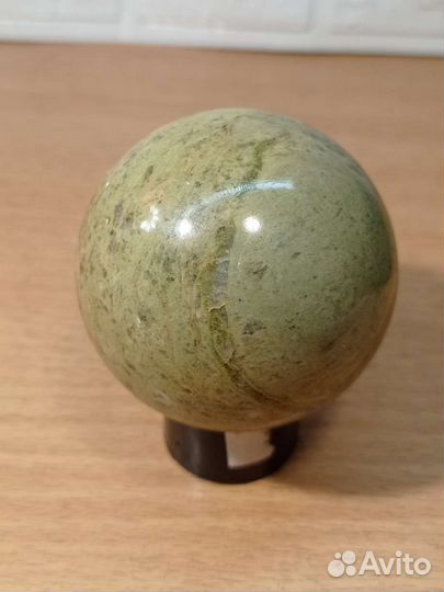 Шар, сфера из камня. Унакит, эпидозит