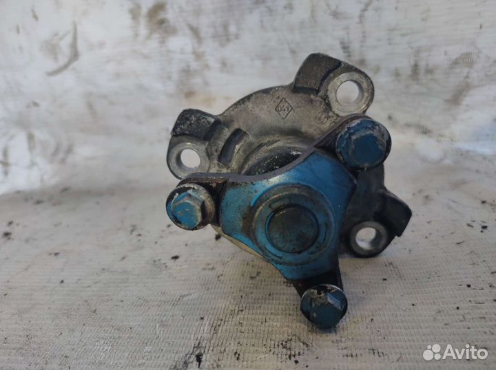 Помпа водяная M9R