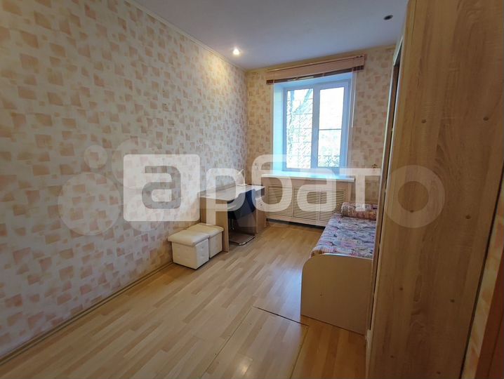 4-к. квартира, 85 м², 1/2 эт.