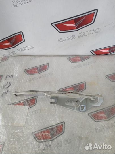 Петля крышки багажника левая BMW 3 E90/E91