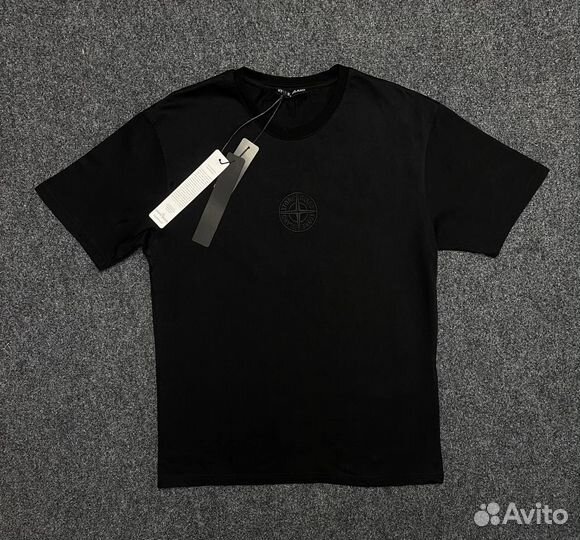 Футболка stone island
