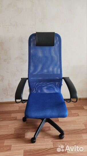 Компьютерное кресло