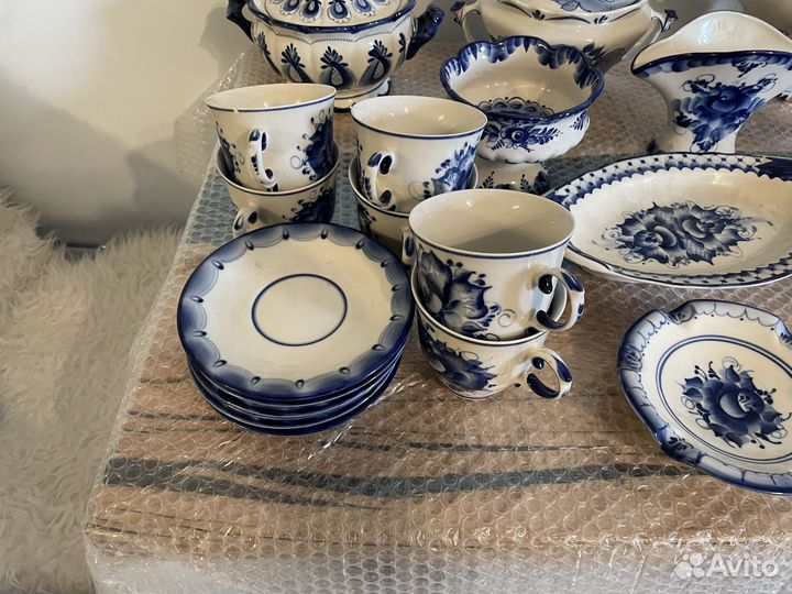 Фарфоровая посуда Гжель