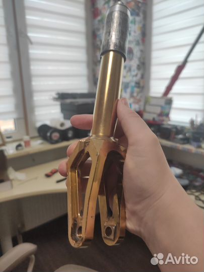 Вилка для трюкового самоката ihic root