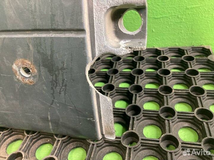 Накладка крыла MAN TGA