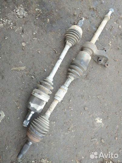 Привод правый (длинный) Мазда 323