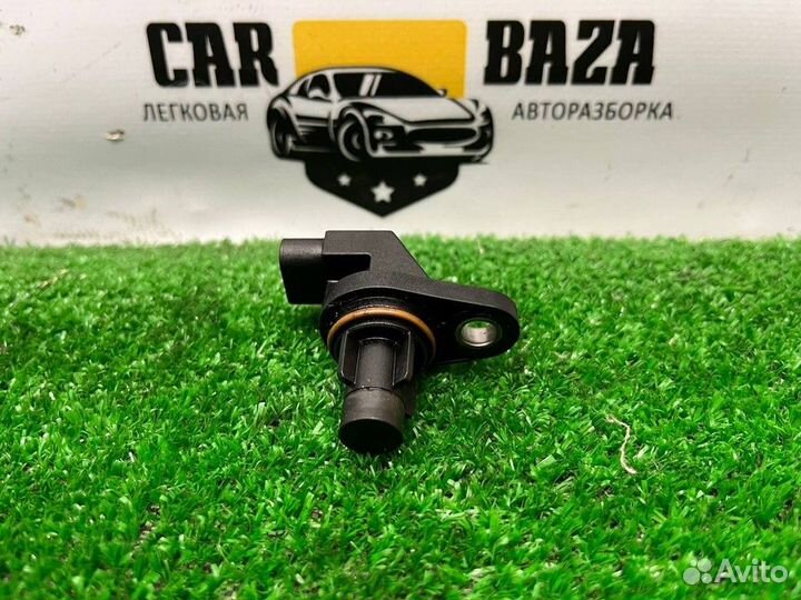 Датчик положения распредвала Mercedes-Benz C-class