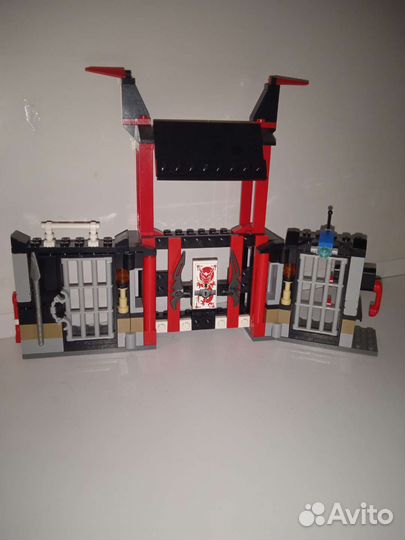 Lego 70591 ninjago Kryptarium Prison Breakout