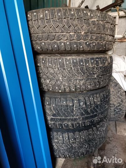 Viatti Brina Nordico V-522 205/65 R16