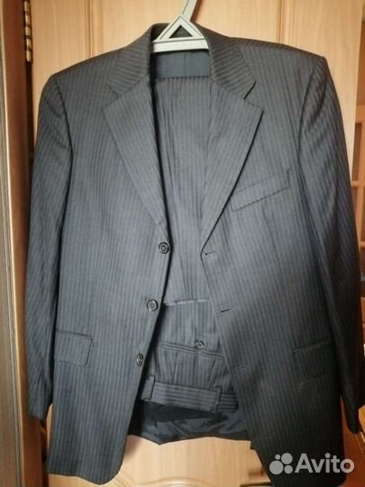 Костюм-оригинал Hugo Boss. 46р.170рост