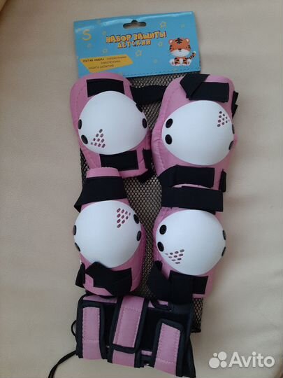 Защита для роликов, скейта новая s