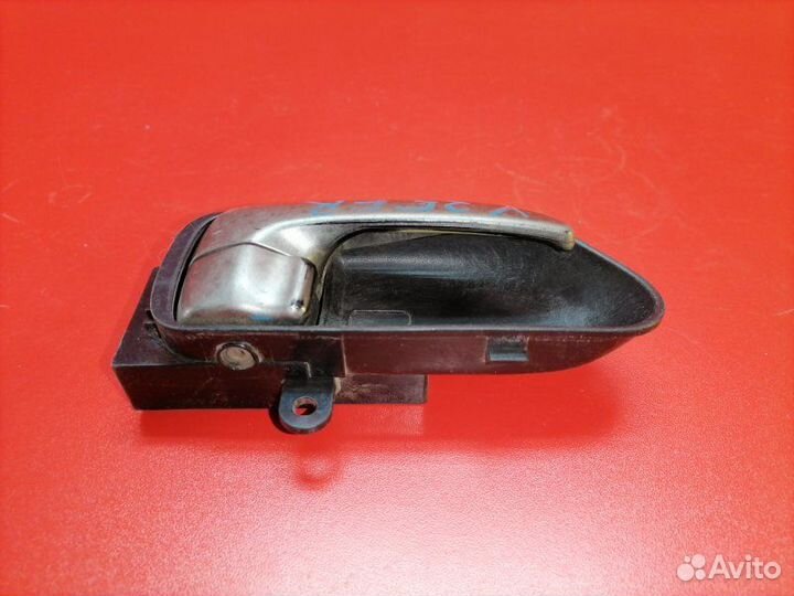 Ручка двери внутренняя правая Nissan Skyline V35