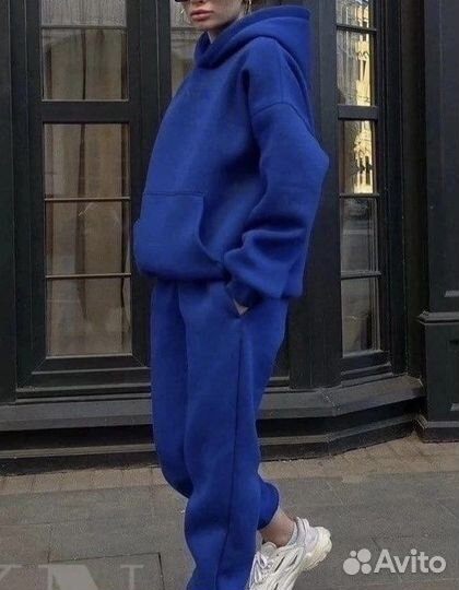 Спортивный костюм