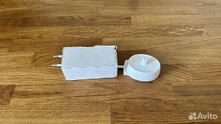 Зарядное устройство для зубной щетки Oral B Braun