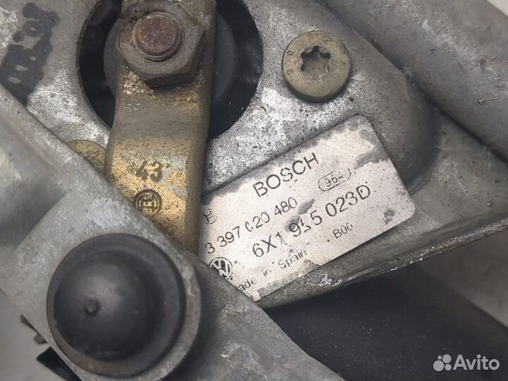 Механизм стеклоочистителя Volkswagen Golf 3, 1995