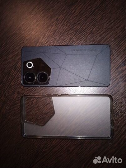 TECNO Camon 20 Pro 5G, 8/256 ГБ